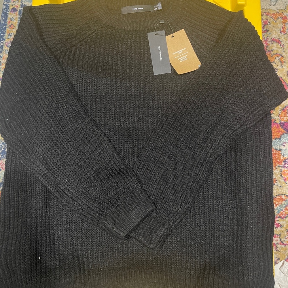 Vero Moda Black Crewneck Sweater